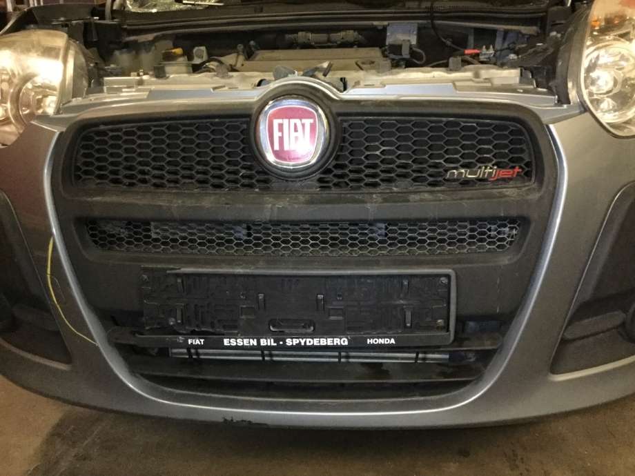 Støtfanger foran til Fiat Doblo 2010-->> (Type II)  (FIAT|)