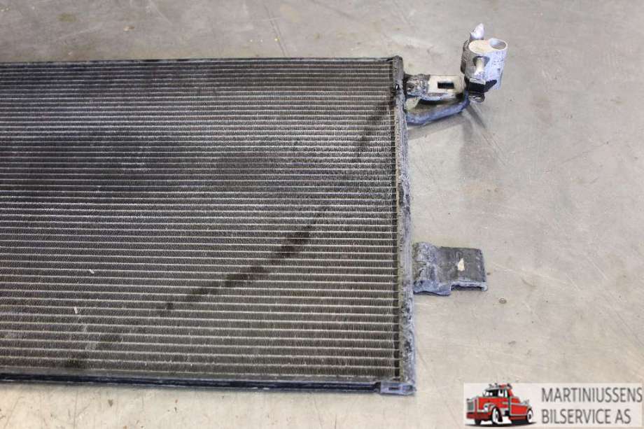 Aircondition radiator til VW Transporter / Caravelle 2009-2015 (Fase 2) (T5) (T5) (VOLKSWAGEN|)
