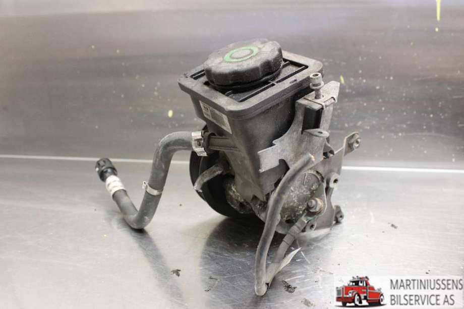 Servo pumpe mekanisk til BMW X3 2003-2006 (Fase 1) (E83) (E83) (BMW|)