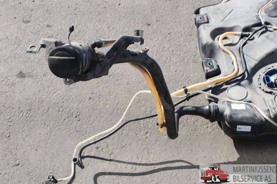 Bensintank til VW Golf VII 2012-2017 (Fase 1)  (VOLKSWAGEN|)