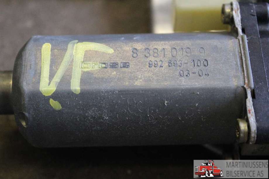 Ruteheis venstre til BMW X5, 2000-2006 (E53) (E53) (BMW|8 381 019 9)