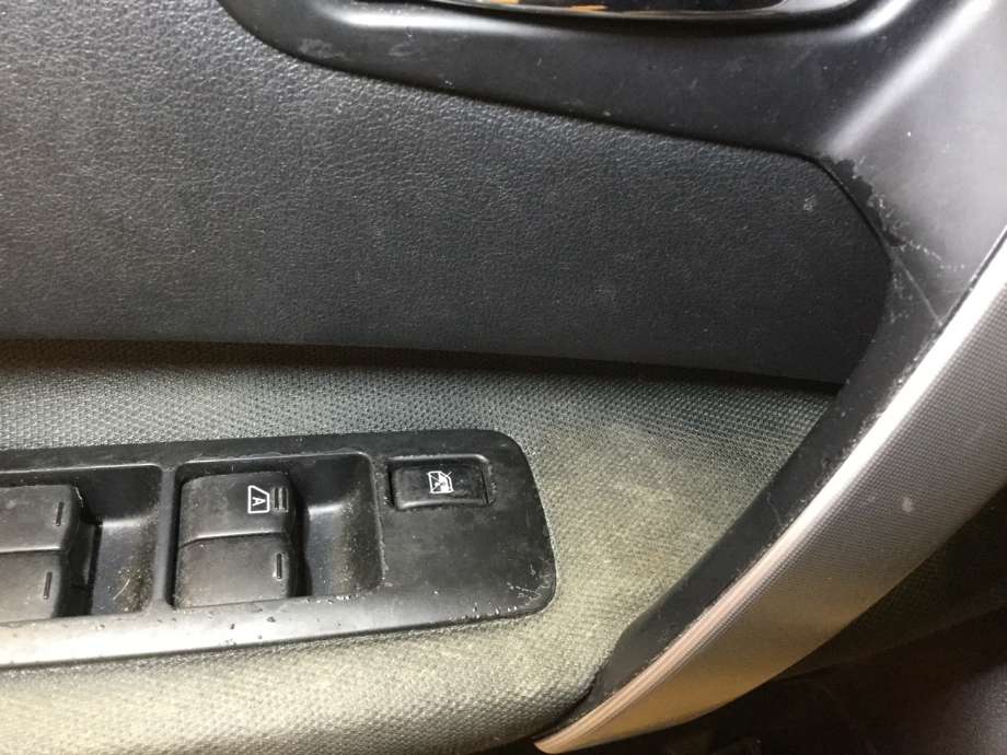 Dørtrekk venstre til Nissan Qashqai 2007-2010 (Type I, Fase 1)  (NISSAN|)