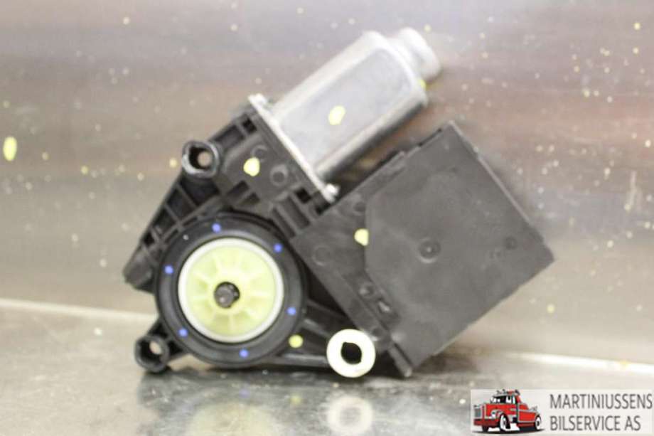 Ruteheis venstre til VW Caddy 2010-2015 (Type III, Fase 2)  (VOLKSWAGEN|1T0959701T|)