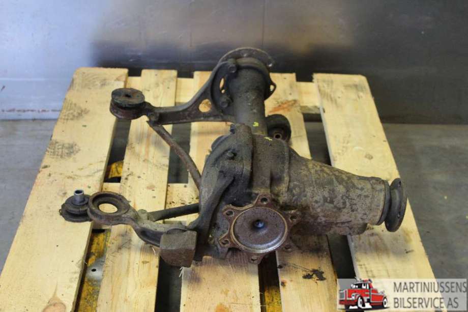 Kardang til Toyota Hiace 2007-2012 (Fase 3)  (TOYOTA|)