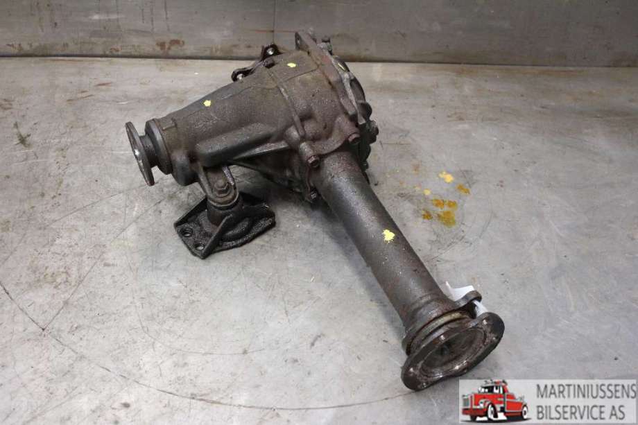 Kardang til Toyota Hiace 2007-2012 (Fase 3)  (TOYOTA|)