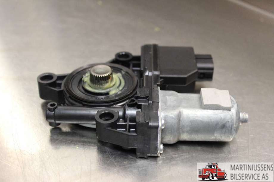 Ruteheis venstre til Kia Soul 2014-2019 (Type II)  (KIA|82450-B2010|)