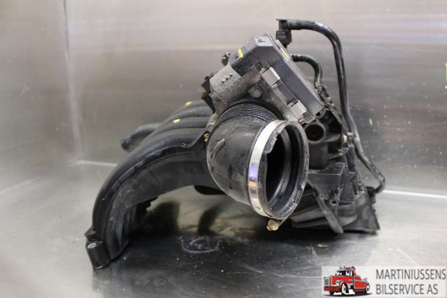 Spjeldhus til BMW 1-Serie 2004-2011 (E81/E82/E87/E88) (E81/E82/E87/E88) (BMW|1354 7561066-02|)