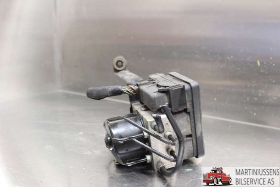 ABS sentral til Ford Focus 2008-2010 (Type II, Fase 2)  (FORD|10.09960-0127;3|)