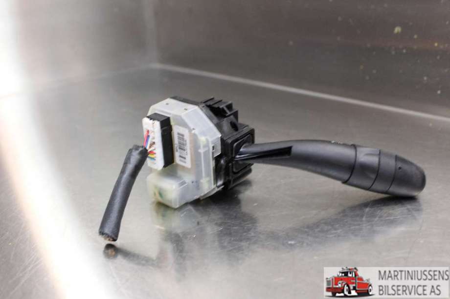 Bryter blink til Hyundai i30 2007-2012 (Type I)  (HYUNDAI|)