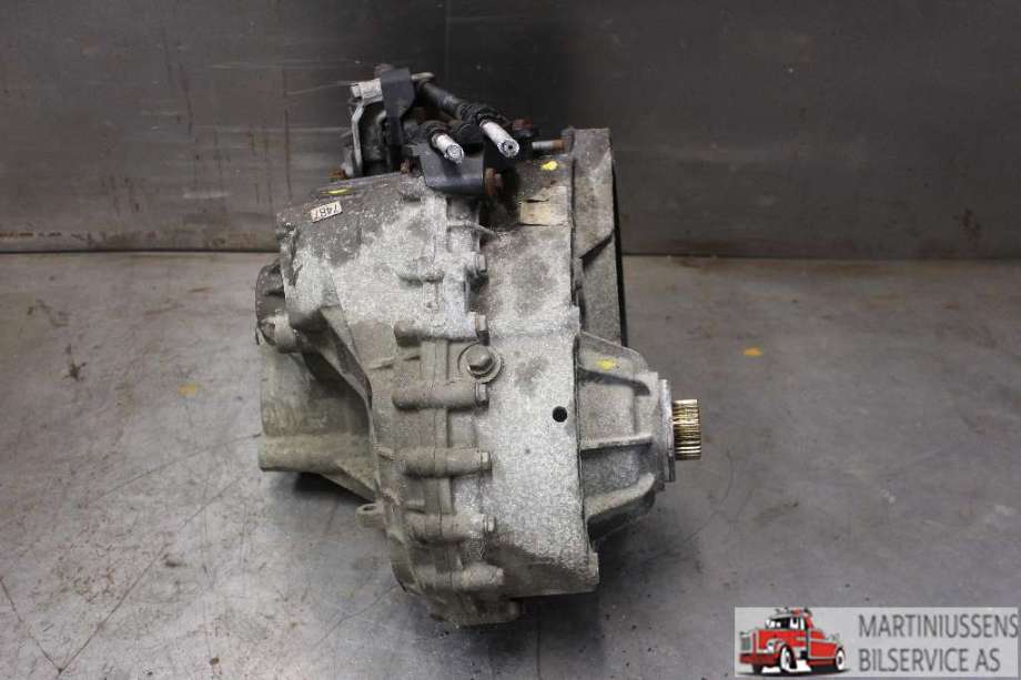 Girkasse manuell 6-trinn til VW Transporter / Caravelle 2009-2015 (Fase 2) (T5) (T5) (VOLKSWAGEN|KQK|)