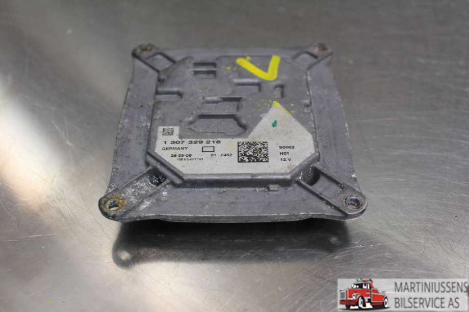 Styreenhet xenon/ballast til Audi A4, 2007-2014 (Type IV) (B8) (B8) (AUDI|1 307 329 218)
