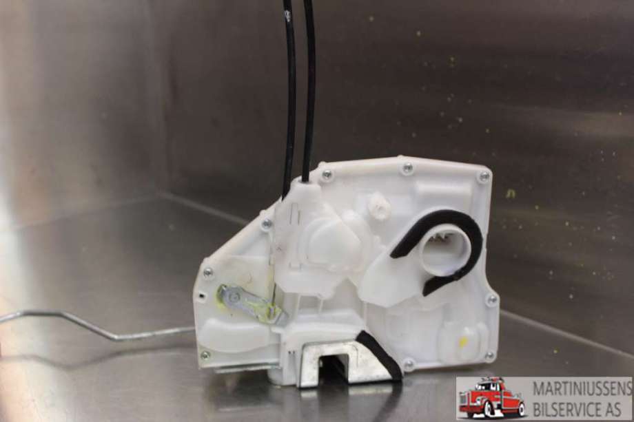 Låsekasse høyre til Suzuki SX4 2009-2013 (Type I, Fase 2)  (SUZUKI|)