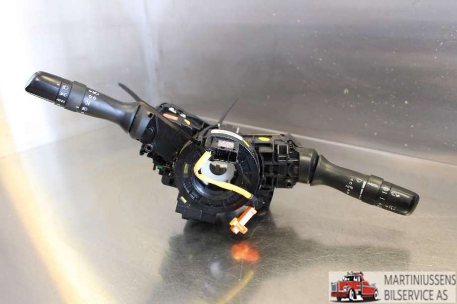 Bryter combi til Toyota Avensis 2009-2015 (Type III, Fase 1)  (TOYOTA|)
