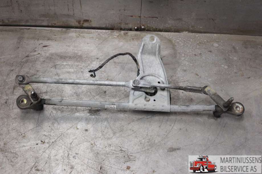 Viskermotor frontrute til BMW X5 2000-2006 (E53) (E53) (BMW|24012673|)