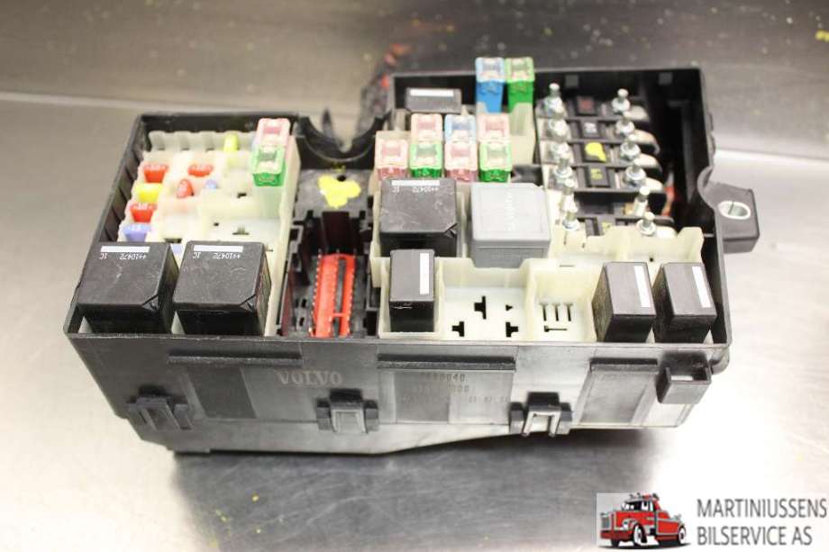 Sikringsboks til Volvo V50 2007-2012 (Fase 2)  (VOLVO|8688040|518818000|)