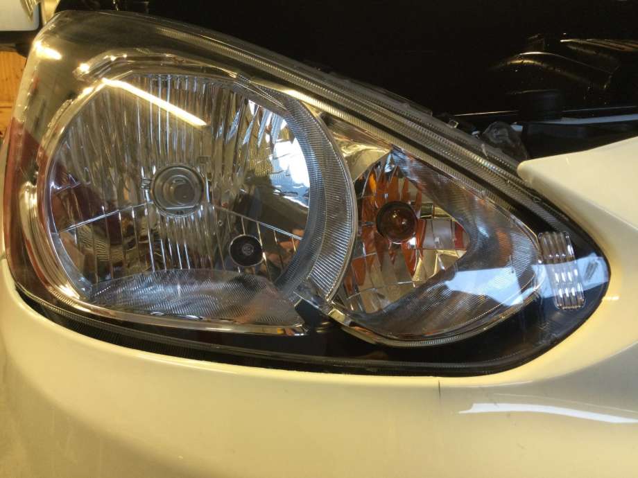 Frontlykt høyre halogen til Mitsubishi Space Star, 2013-->> (Type II)  (MITZ|)