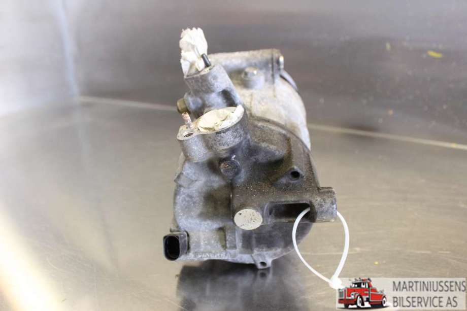 Aircondition kompressor til Škoda Octavia 2009-2013 (Type II, Fase 2)  (SKODA|5N0 820 803 C|)