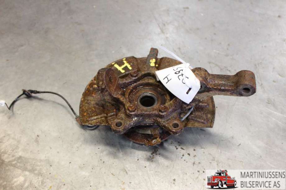 Hjulspindel høyre foran til Suzuki Grand Vitara, 2005-2015 (Type III)  (SUZUKI|)
