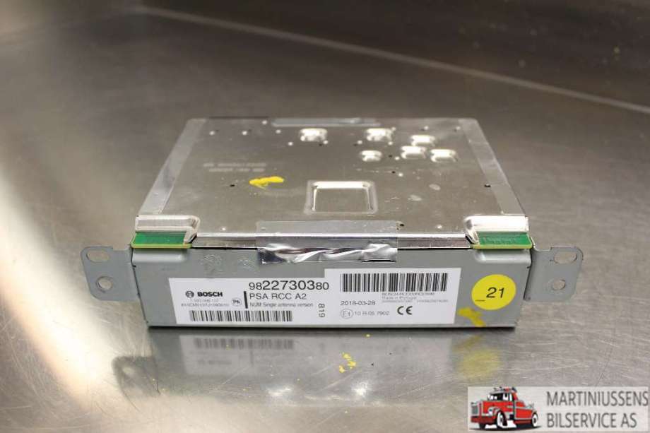 Antenne forsterker til Toyota Proace 2016-->> (Type II)  (TOYOTA|9822730380|7 503 900 137|)