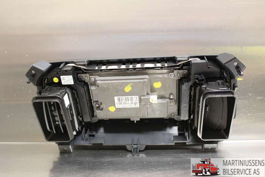 Multimedia display (MCU - Media Controller Unit) til Toyota Proace 2016-->> (Type II)  (TOYOTA|98250 316 80-00|)