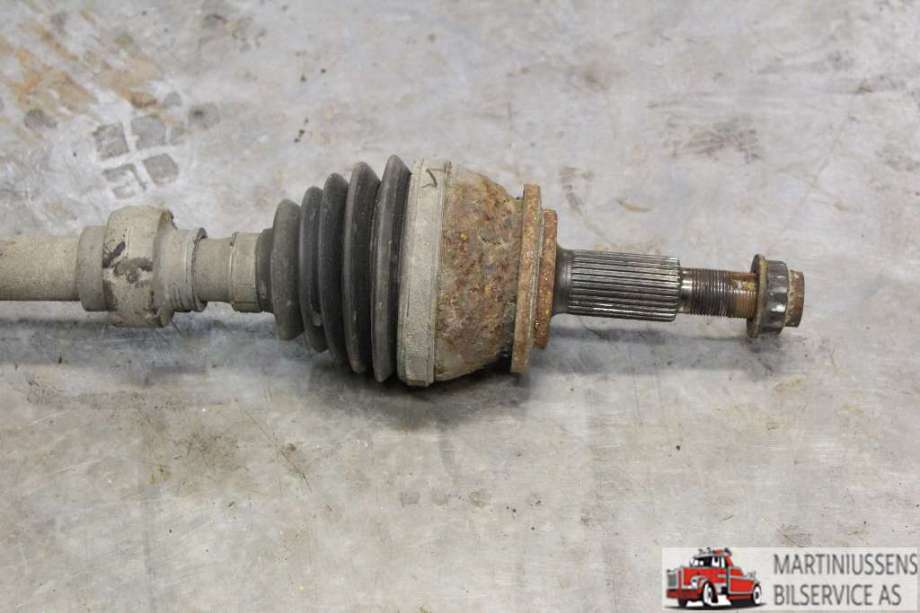 Drivaksel høyre foran til Toyota RAV4 2006-2009 (Type III, Fase 1)  (TOYOTA|)