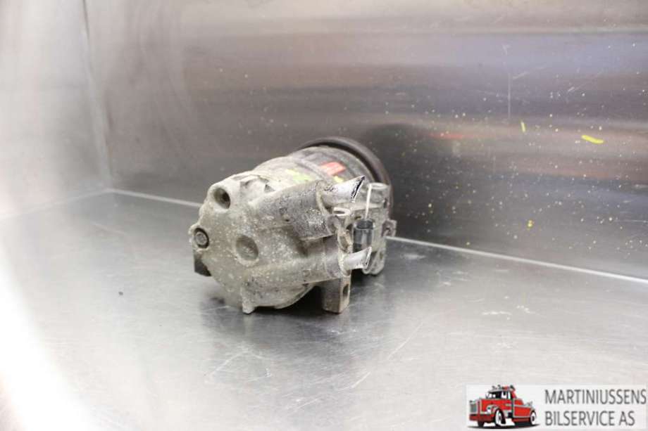 Aircondition kompressor til Nissan King Cab 2002-2011 (Fase 2) (D22/NP300) (D22/NP300) (NISSAN|92600 VK500|)