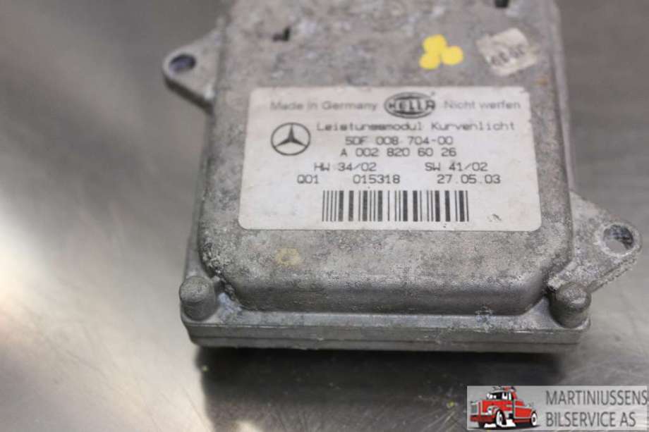 Styreenhet xenon/ballast til Mercedes E-Klasse 2002-2006 (Fase 1) (W211) (W211) (MERCEDES|A 002 820 60 26|)