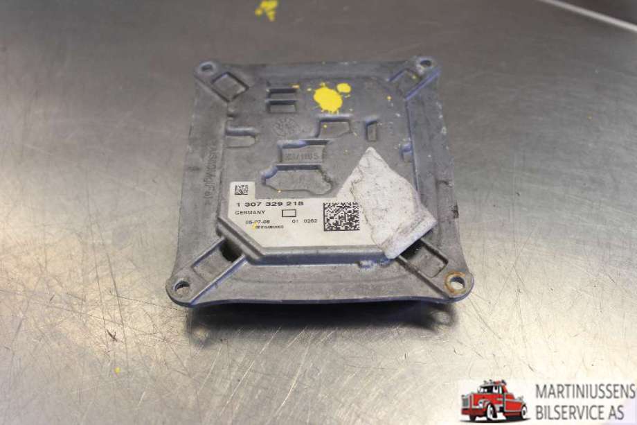Styreenhet xenon/ballast til Audi A4, 2007-2014 (Type IV) (B8) (B8) (AUDI|1 307 329 218)