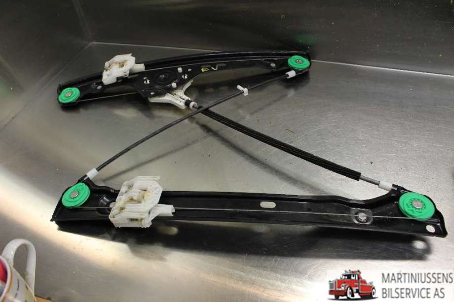 Ruteheis til BMW 3-Serie, 2005-2011 (E90/E91/E92/E93) (E90/E91/E92/E93) (BMW|)