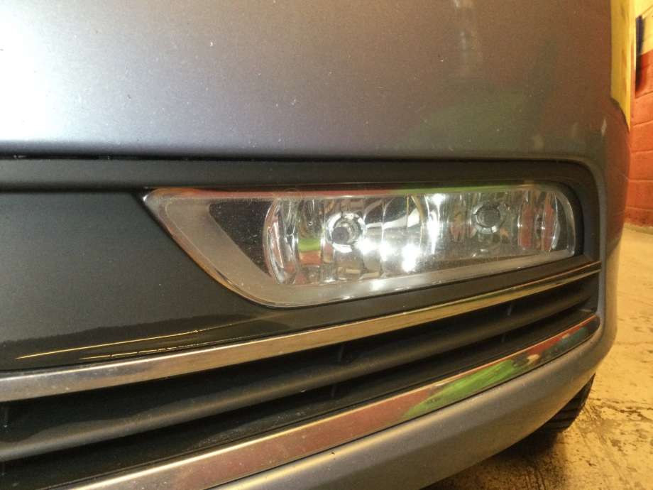 Tåkelykt venstre foran til VW Passat, 2011-2015 (B7) (B7) (VOLKSWAGEN|)