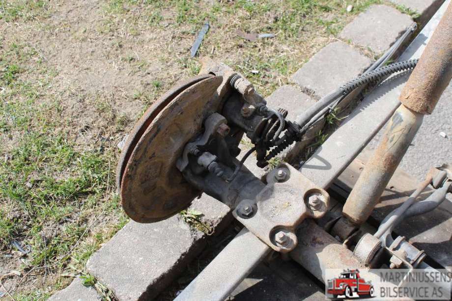 Bakaksel til VW Caddy 2010-2015 (Type III, Fase 2)  (VOLKSWAGEN|)
