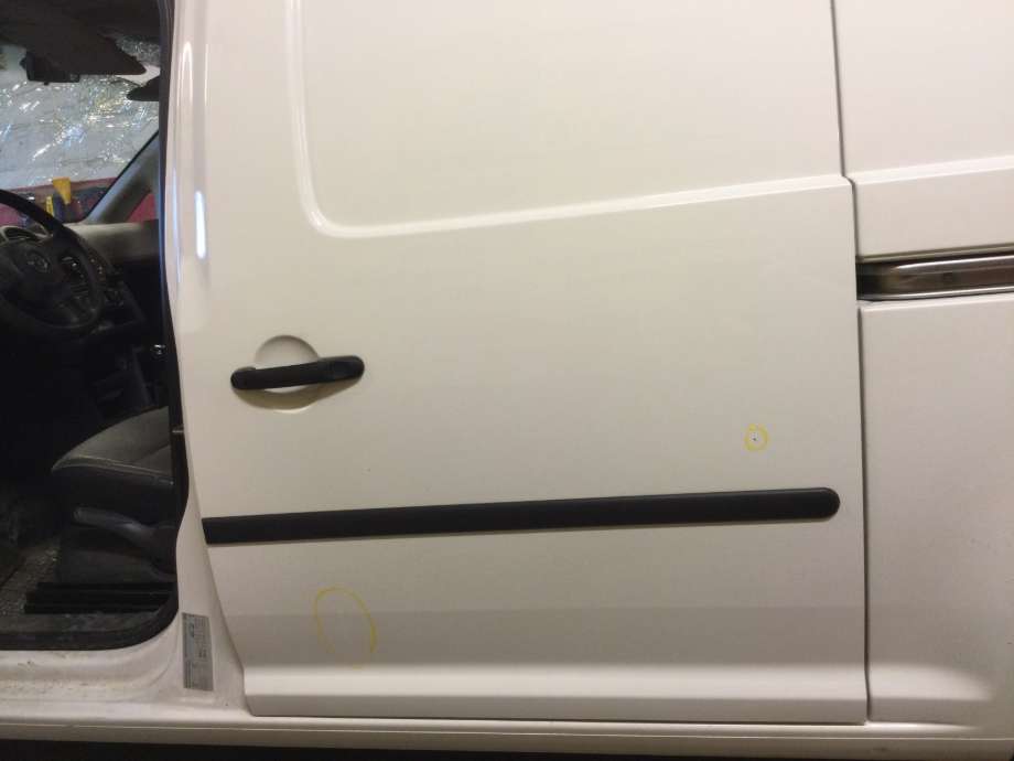 Dør venstre skyvedør til VW Caddy, 2010-2015 (Type III, Fase 2)  (VOLKSWAGEN|)