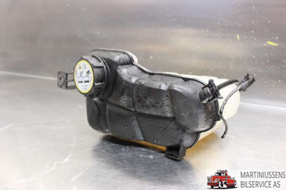 Ekspansjonstank til Volvo S80 2006-2013 (Type II, Fase 1)  (VOLVO|)