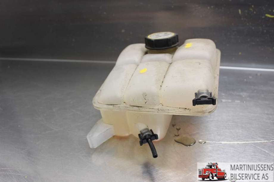 Ekspansjonstank til Ford Focus 2011-2014 (Type III, Fase 1)  (FORD|)