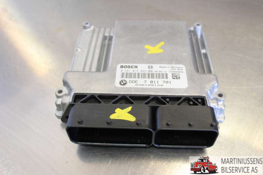 Styreenhet motor til BMW 3-Serie, 2005-2011 (E90/E91/E92/E93) (E90/E91/E92/E93) (BMW|7 811 701)