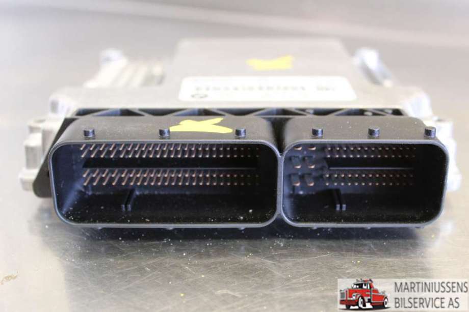 Styreenhet motor til BMW 3-Serie 2005-2011 (E90/E91/E92/E93) (E90/E91/E92/E93) (BMW|7 811 701|0 281 015 042|)