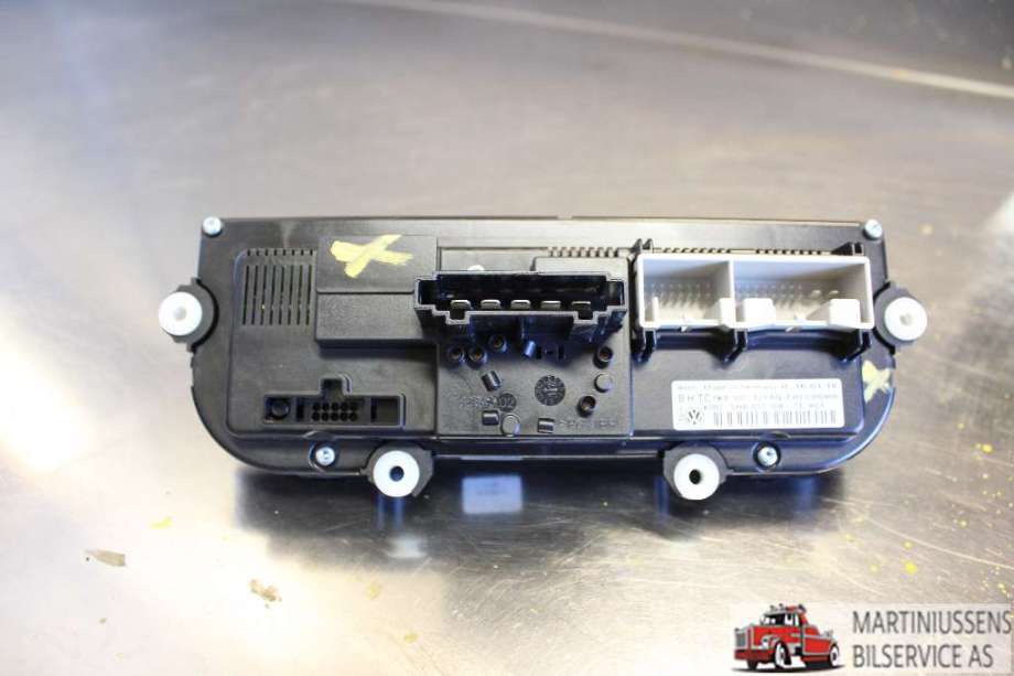 Varmeapparat betjening til VW Caddy 2015-2020 (Type III, Fase 3)  (VOLKSWAGEN|5HB 012 108|)