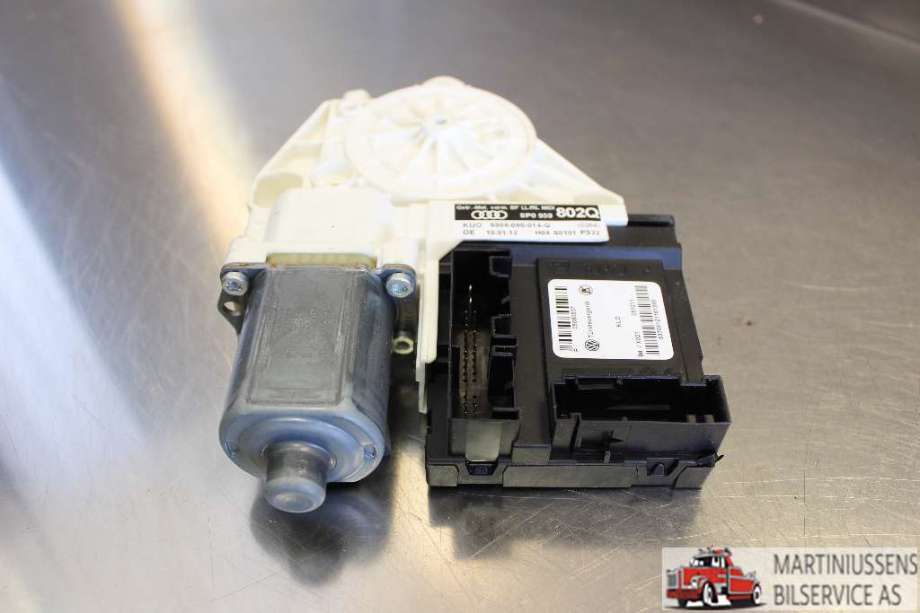 Ruteheis høyre foran til Audi A3 2009-2012 (Type II, Fase 2)  (AUDI|8P0 959 802Q|)