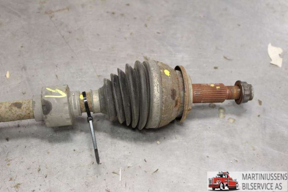 Drivaksel venstre foran til Toyota RAV4 2006-2009 (Type III, Fase 1) (TOYOTA|)