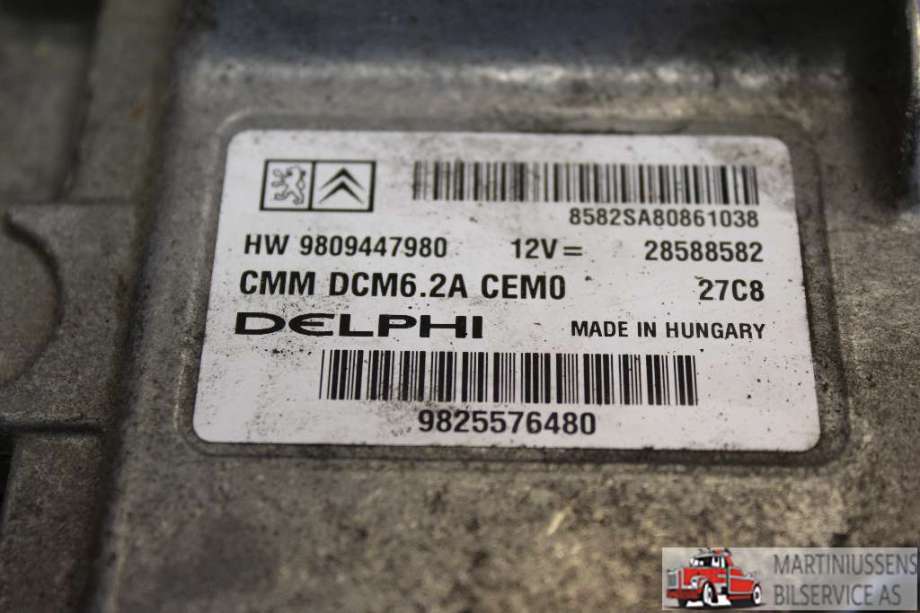 Styreenhet motor til Toyota Proace, 2016-->> (Type II)  (TOYOTA|9825576480)
