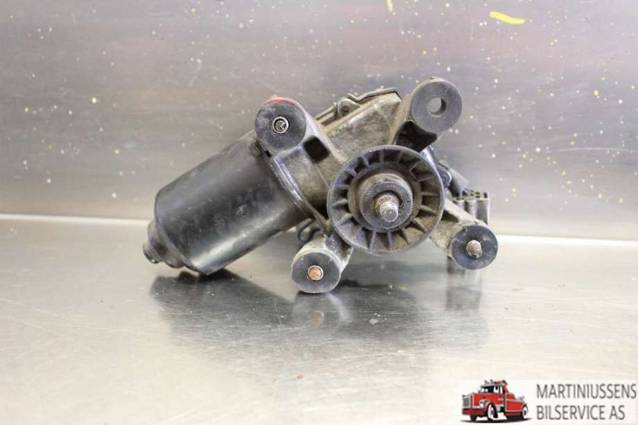 Viskermotor frontrute til Toyota Land Cruiser 100 1998-2007 (TOYOTA|85110-60201|)