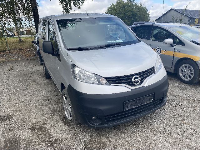 Tåkelykt høyre foran til Nissan NV200, 2010-2019  (NISSAN|)