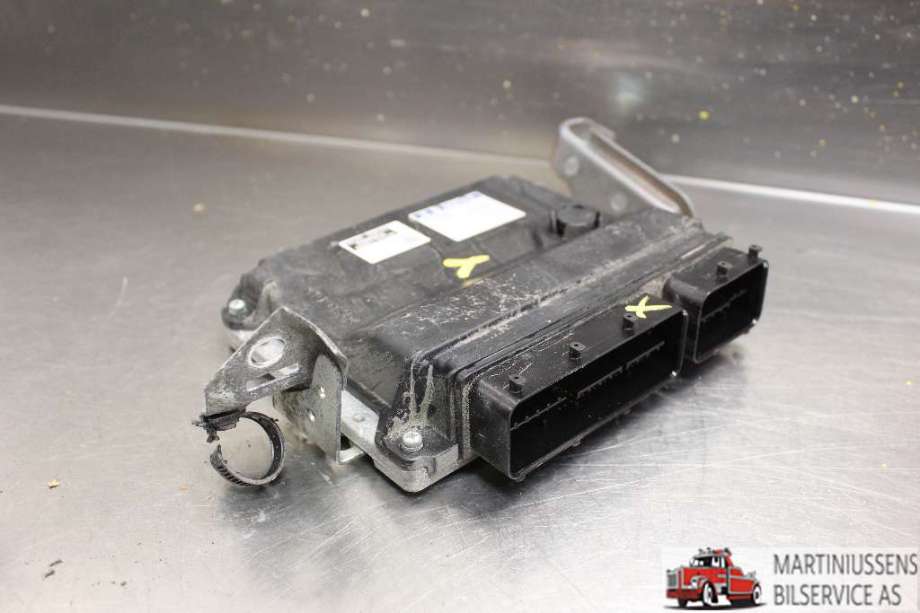 Styreenhet motor til Toyota Prius +7 2012-2020 (Type III) (stasjonsvogn) (stasjonsvogn) (TOYOTA|89661-47C20|)