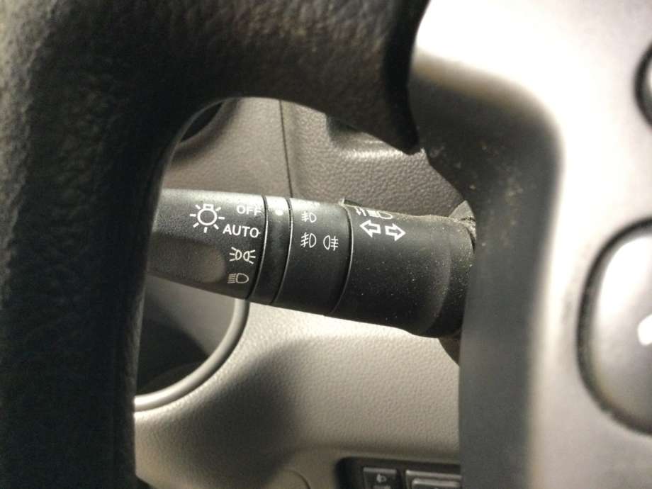 Bryter blink til Nissan NV200, 2010-2019  (NISSAN|)