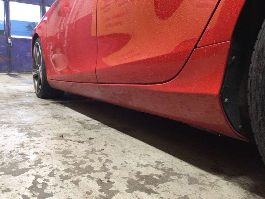 Kanalskjørt venstre til Volvo V40, 2012-2019  (VOLVO|)