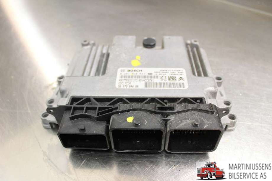 Styreenhet motor til Peugeot 208, 2012-2019 (Type I)  (PEUGEOT|0 281 930 547)