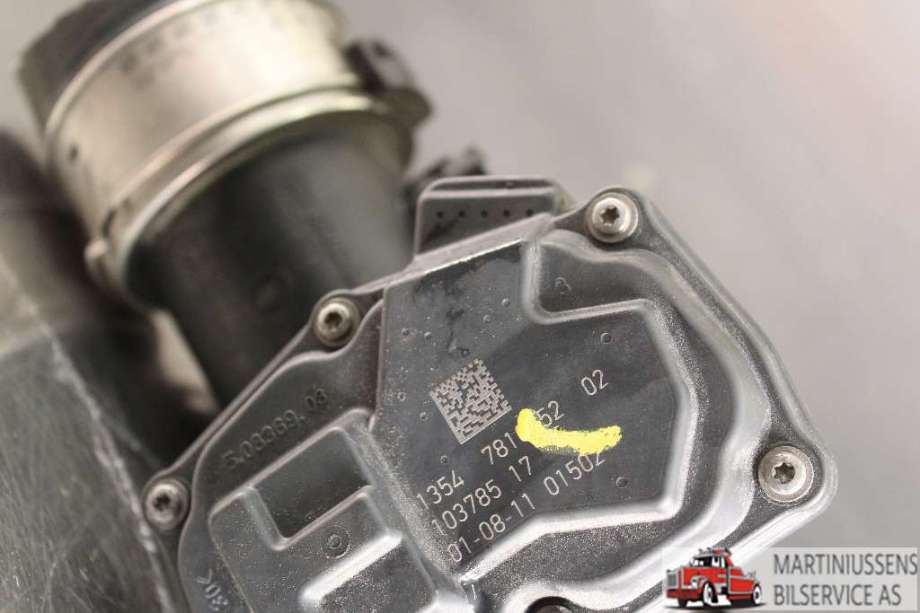 Spjeldhus til BMW 3-Serie 2005-2011 (E90/E91/E92/E93) (E90/E91/E92/E93) (BMW|1354 7810752 02|)