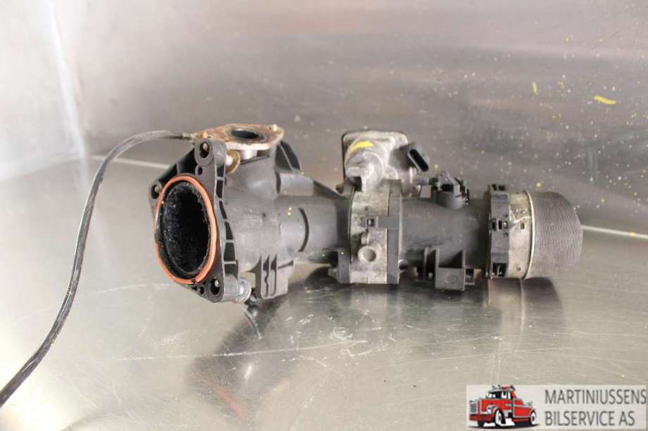 Spjeldhus til BMW 3-Serie 2005-2011 (E90/E91/E92/E93) (E90/E91/E92/E93) (BMW|1354 7810752 02|)