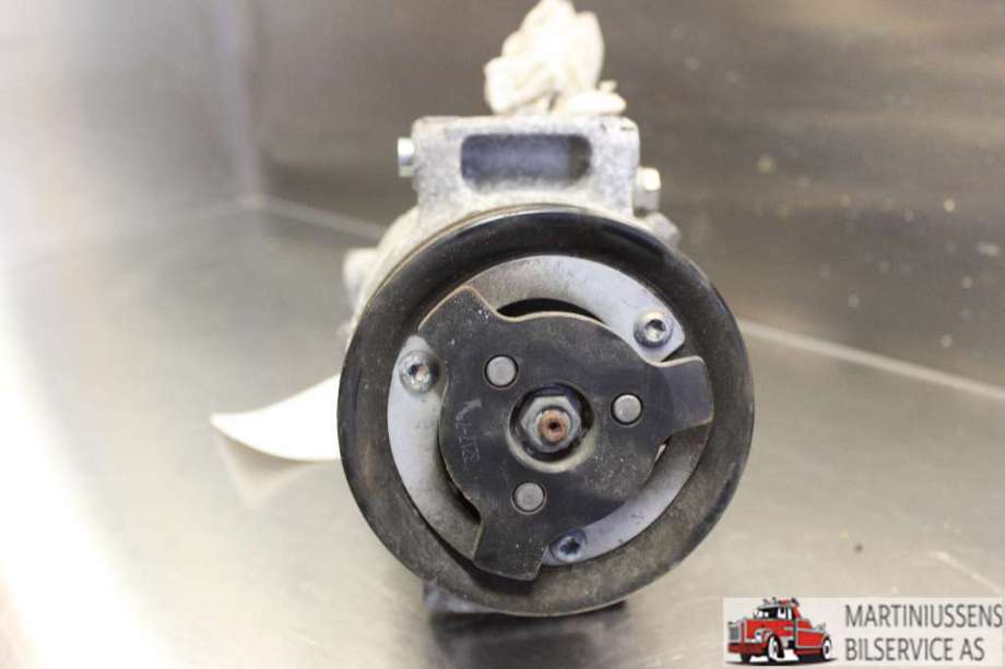 Aircondition kompressor til Škoda Octavia 2013-2016 (Type III, Fase 1)  (SKODA|5Q0 820 803 C|)