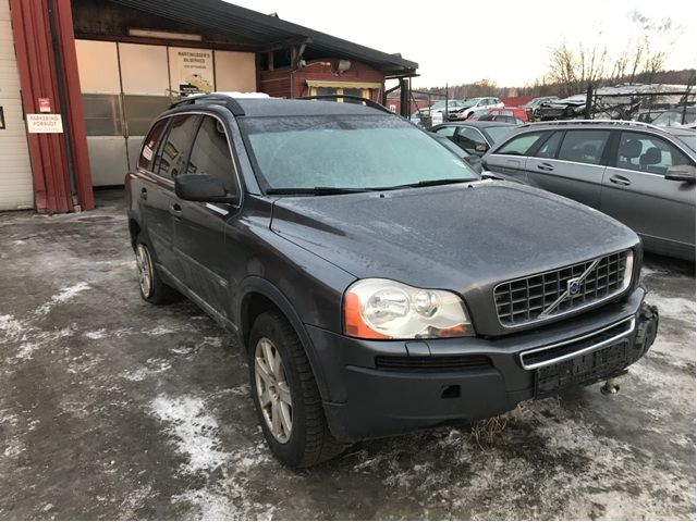 Grill til Volvo XC90, 2002-2006 (Type I, Fase 1)  (VOLVO|)